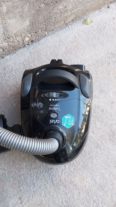 Пылесос artel  в хорошем состоянии