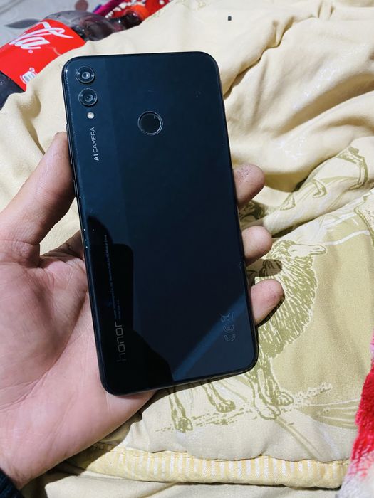 Honor 8x sotiladi