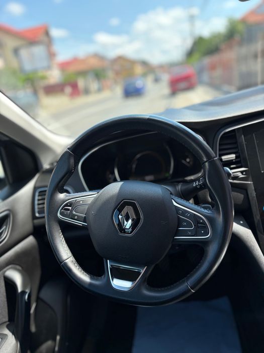 Renault megane 4