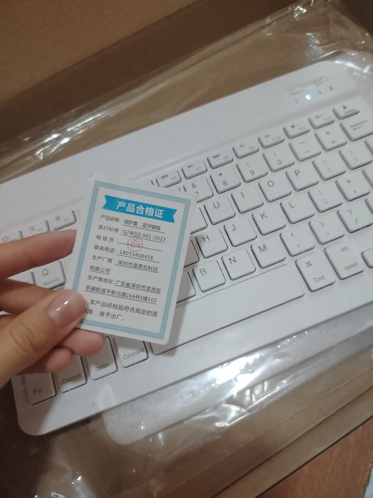 Клавиатура беспроводная, Bluetooth