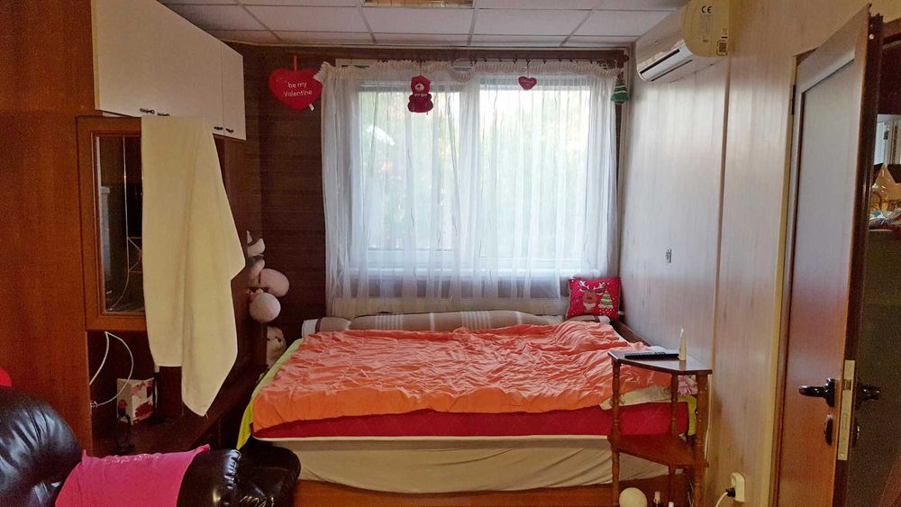 Давам гарсониера под наем - гр. Перник, Център, 45 кв.м. 390 €