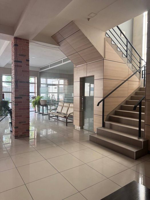 Бектемир Продаётся производственное здание, 32,5 сотки, 3 936м2