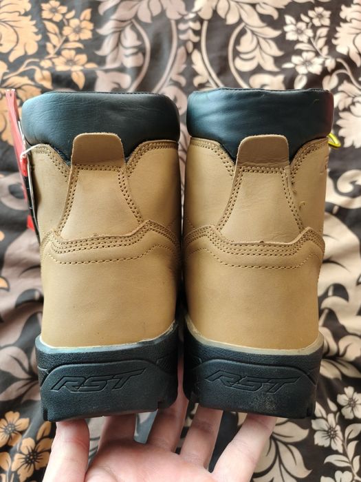 Боти за мотор RST Casual