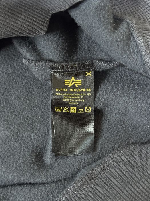 Alpha industries M size hoodie / суичър