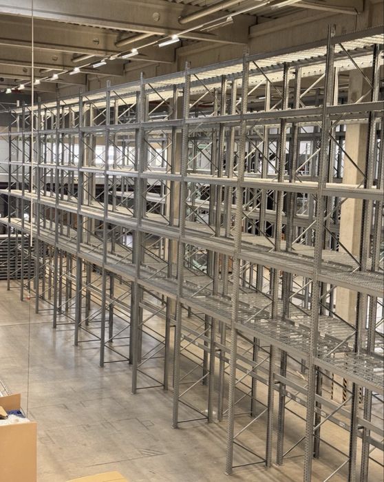 Rafturi metalice industriale dexion