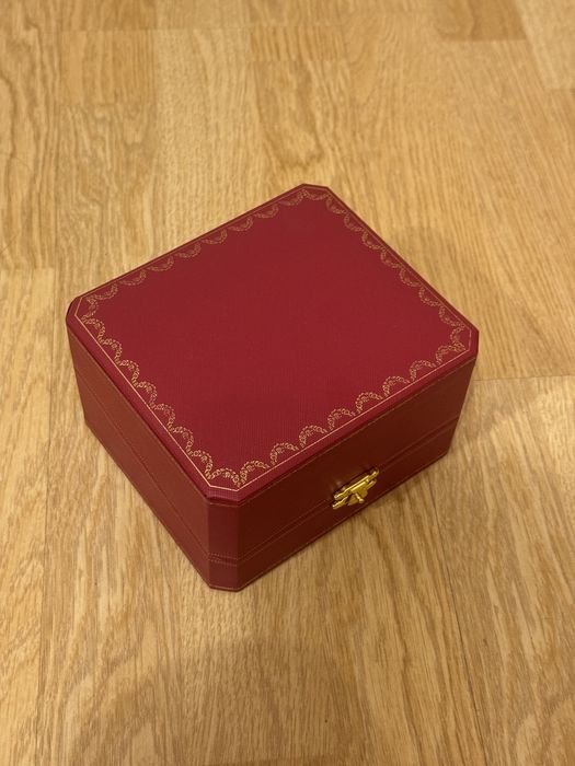 часы новые женские