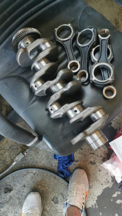 Vand vibrochen si biele Mercedes benz