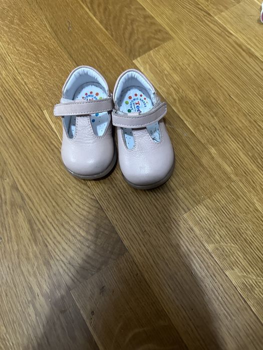 Сандали для девочки