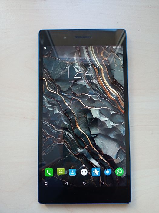Tableta Lenovo TB3-730X, 7", 1gb ram, 8gb, 4G, Wi-Fi, dual sim