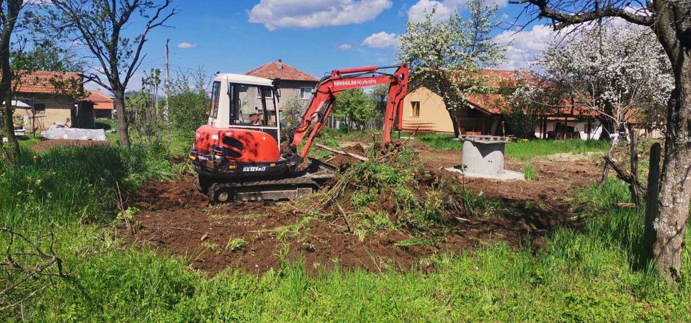 Услуги с комбиниран багер. Перник
