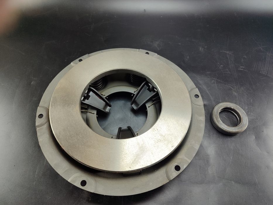 Корзина на маленький трактор