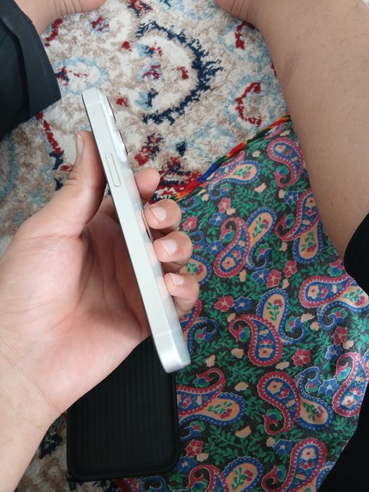 Айфон 14 сатылады