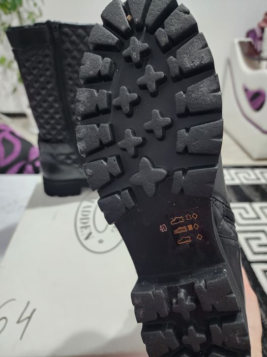 Steve Madden боруши