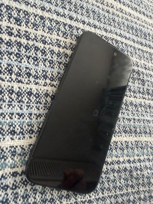 Vand iphone 15 in stare perfectă