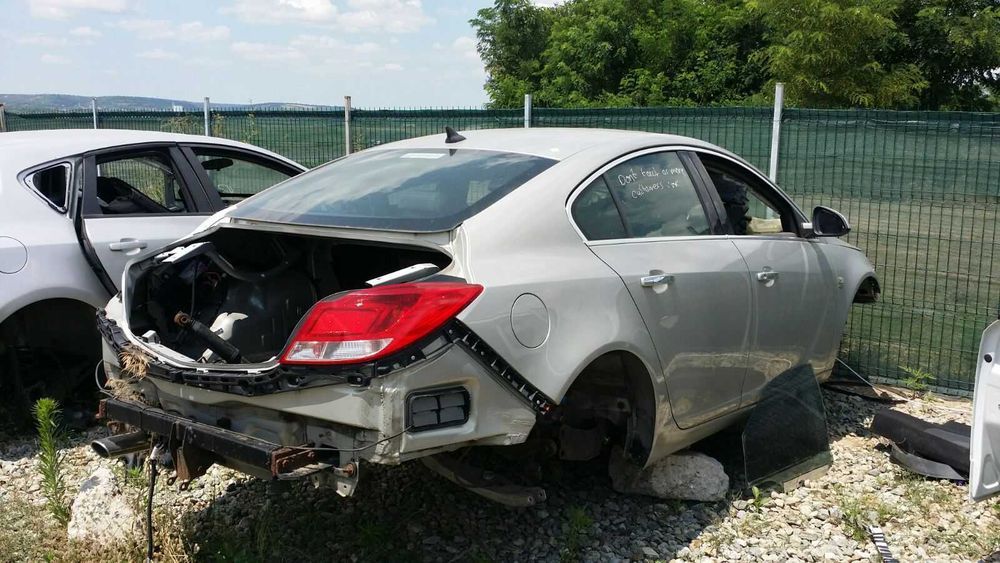 Piese din Dezmembrari Opel Insignia an 2010 2.0 cdti sedan si combi