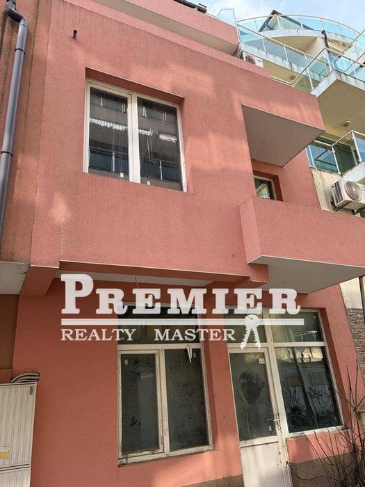 Продава се Хотел в Поморие - 430 кв.м за 415 €/кв.м - Снимка #8