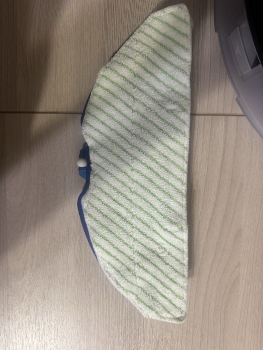 Новый робот пылесос