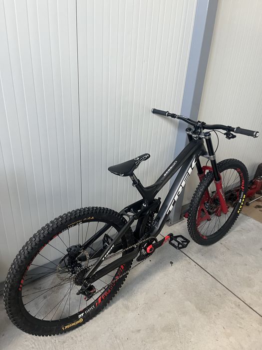 Trek Session 9.9 2022 L 29