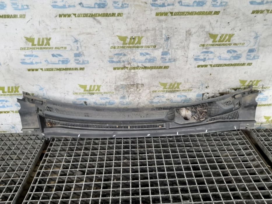 Grila stergator 668122684r Dacia Spring 1 (facelift) (2022 - 2024)