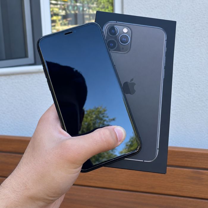 iPhone 11 pro 256гб