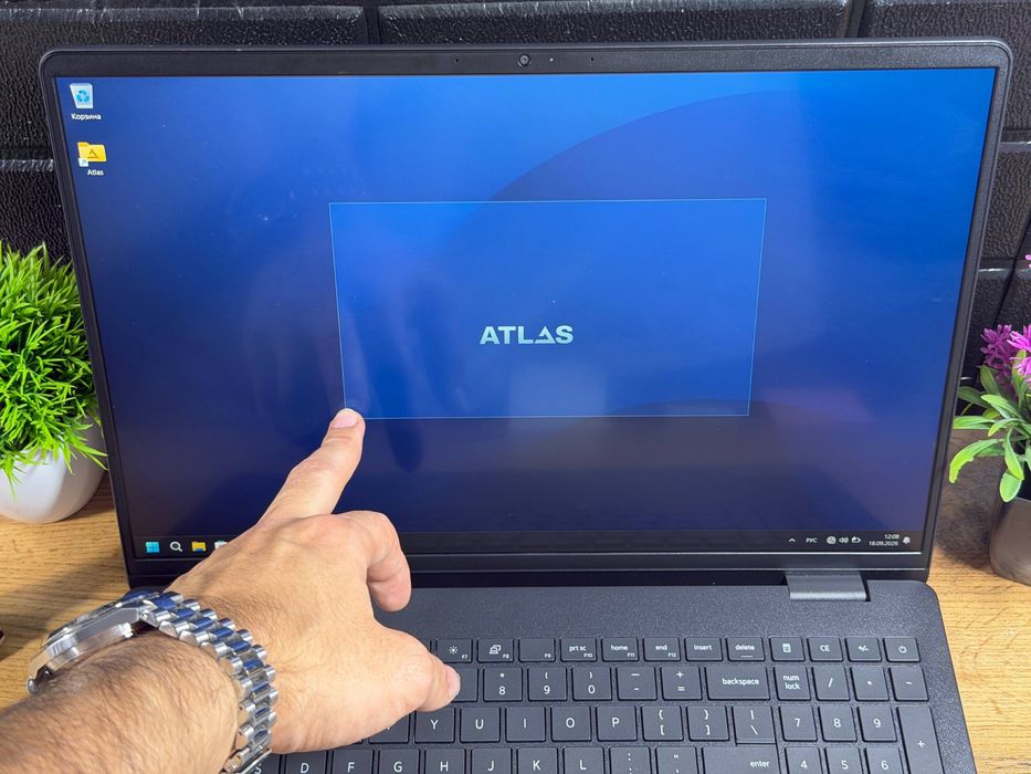 DELL 16 Сенсорный amd7-250