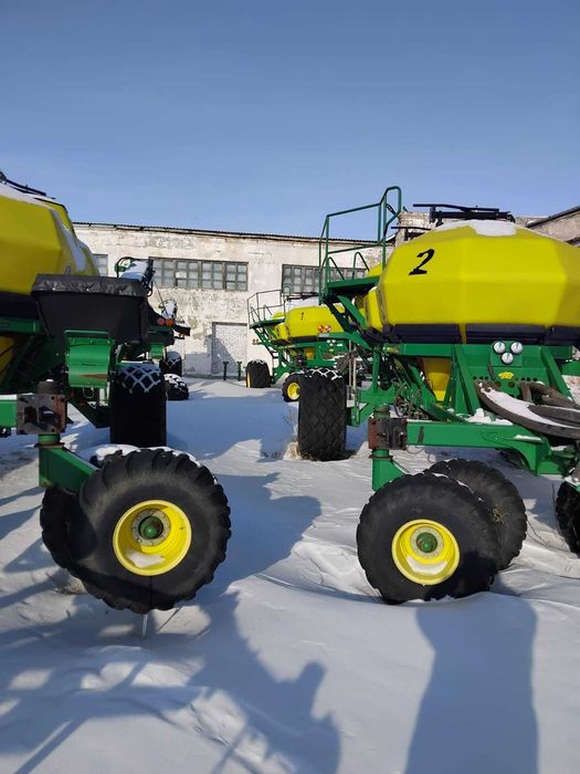 Продам посевной комплекс John Deere 1830