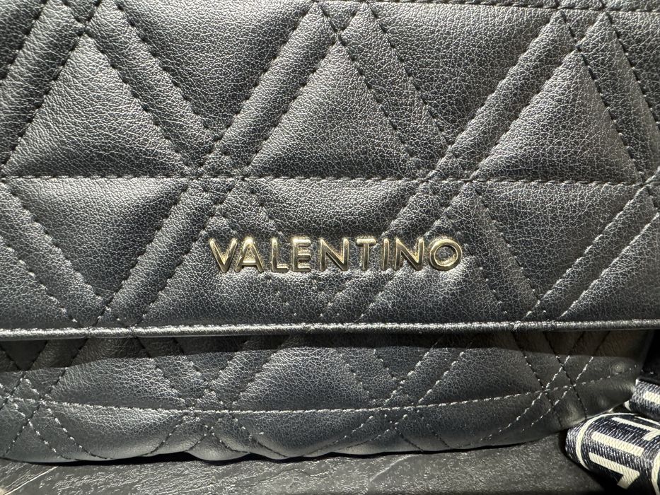 Дамска чанта VALENTINO