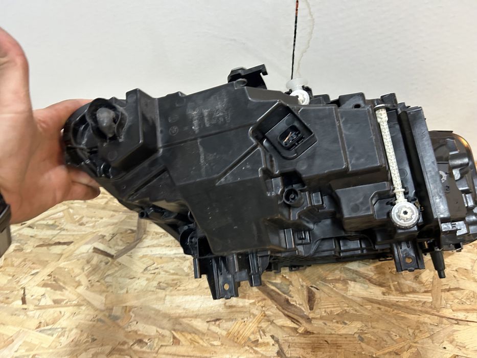 Far faruri bmw G30 G31 led seria 5 LCI 2020-2022