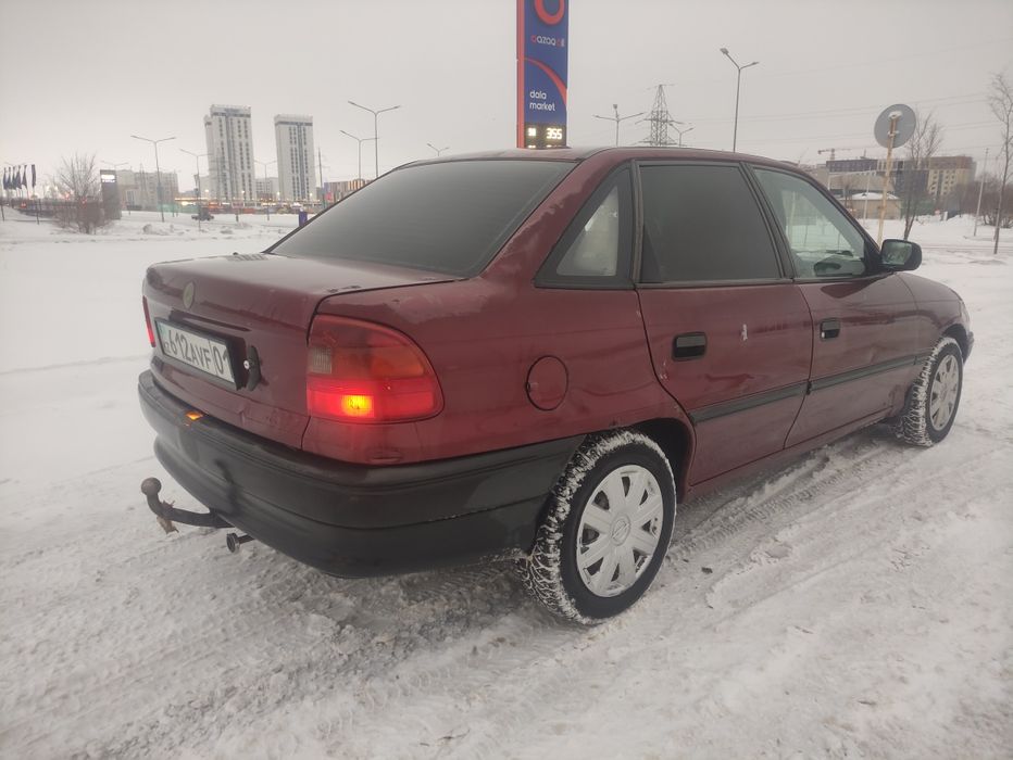 Опель астра автомат варианты есть