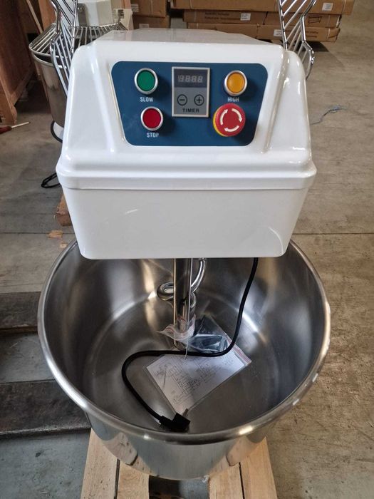 Malaxor aluat cu spirala 21,35,40,50,60,80 L,2 viteze ,temporizator