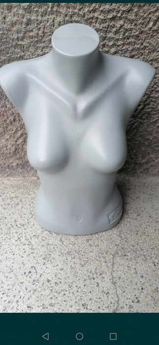 Маникени дамски пластмасови