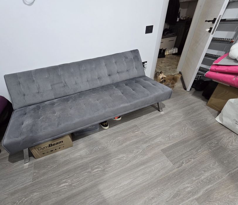 canapea extensibilă gri