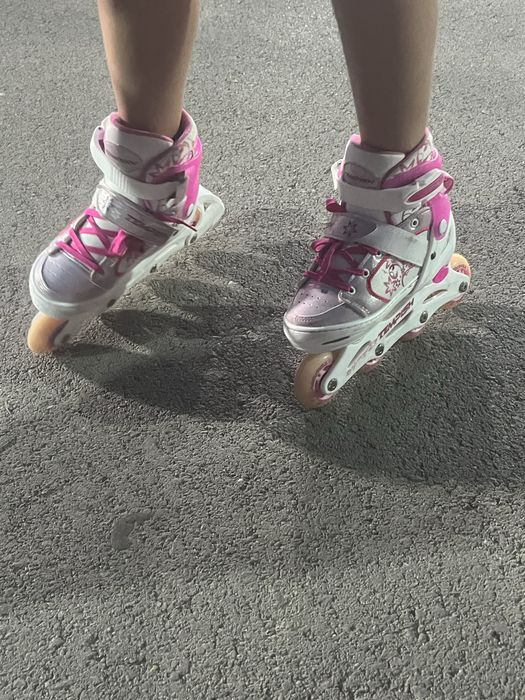 Детски светещи ролери