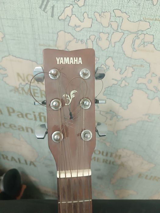 Gitara yamaxa/гитара ямаха