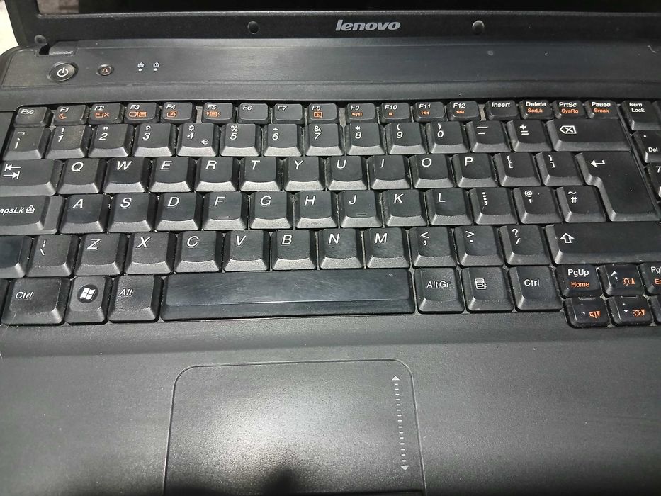 Laptop Lenovo G550