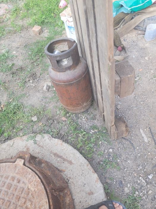 Продам газбаллон
