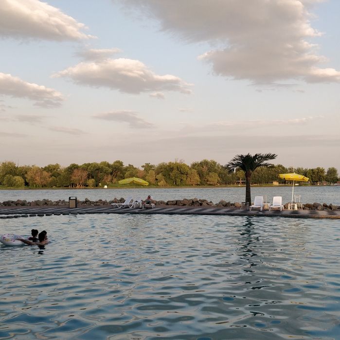 Отдых в горах и пансионатах.