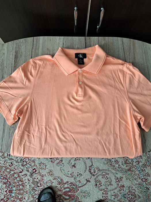 Tricou  Calvin Klein  mărimea M
