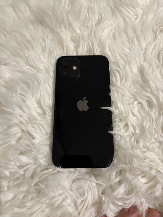 Iphone 12 64 gb.