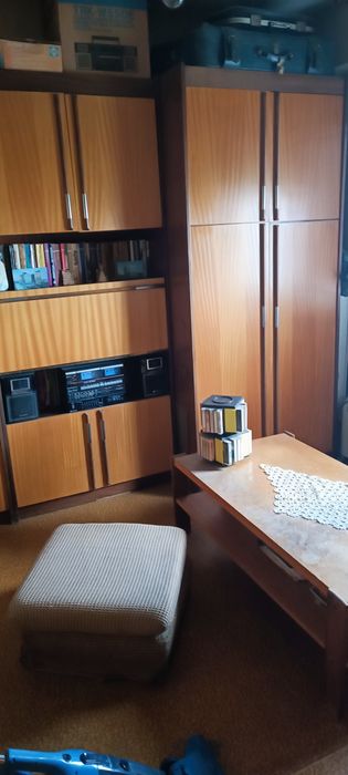 Директно от собственик, продава стандартен двустаен (голяма стая с тераса+спалня+кухня с тераса)ЗА РЕМОНТ