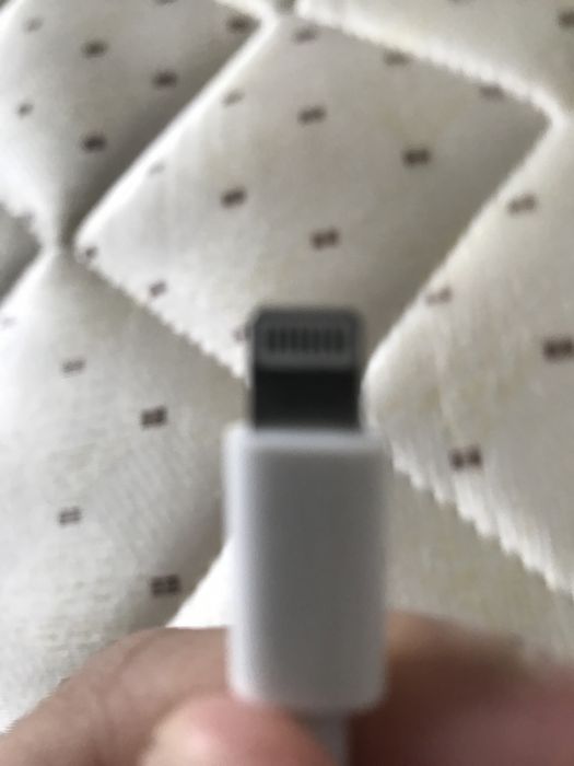 зарядное устройство для айфона