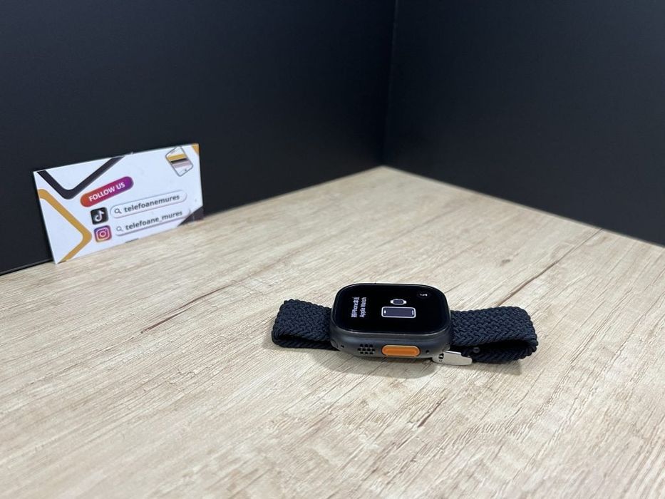 Apple Watch Ultra 2 49mm Black Titanium Second-Hand 2 ani garanție, Te