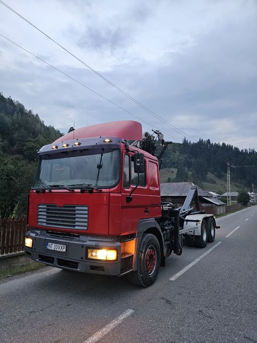 MAN Abroll cu macara forestieră Z, 6x4, 460CP, Container