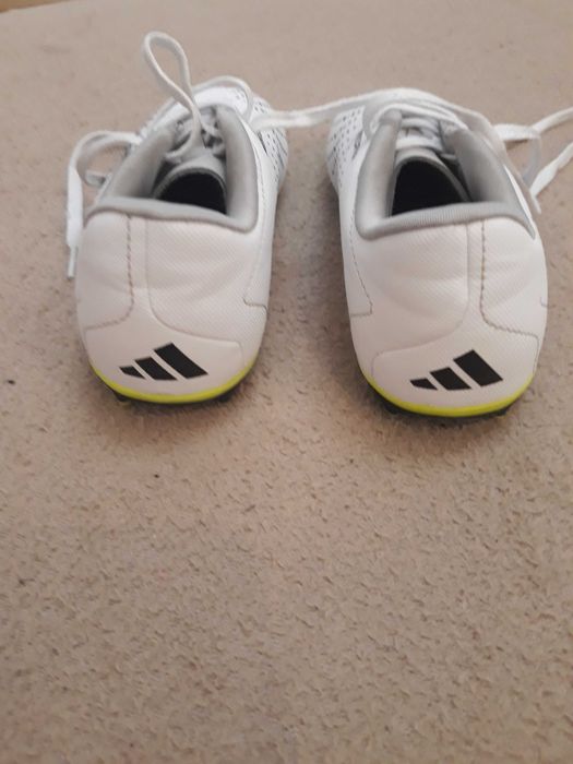 Детски бутонки Адидас