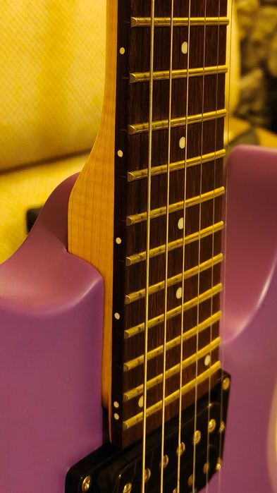 Schecter C-6 Deluxe - Seymour Duncan JP/'59, като нова