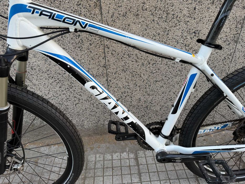 Giant Talon 2 26''/Shimano XT 3x9/Shimano XT brakes/Rockshox Reba Air