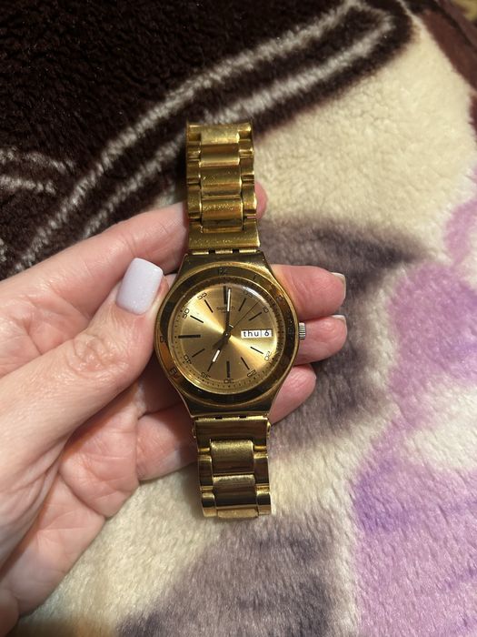 Продам швейцарские часы SWATCH Irony