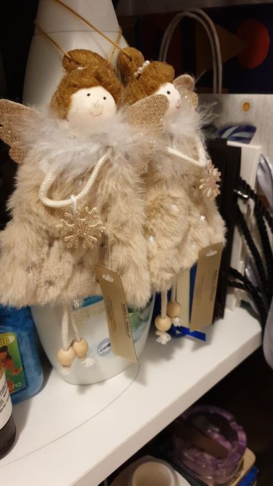 Ingerasi pentru brad meli melo NOI, 20 lei per buc