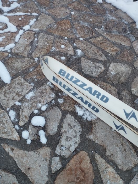 Ски два комплекта