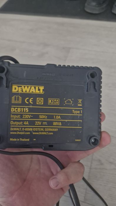 Шуруповерт Dewalt dcd708 оригинальный